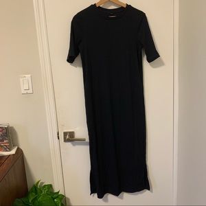 Ribbed Maxi Dress